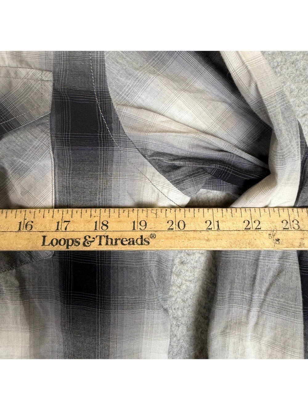 Pendleton Men’s Gray Black Plaid Shirt Long Sleeve Size Small - Picture 3 of 5